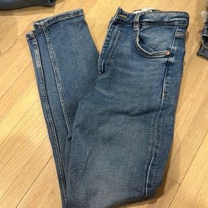 Zara jeans no rips